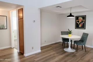 Photo #4: 6280484 Listing