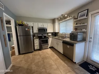 Photo #1: 6280637 Listing