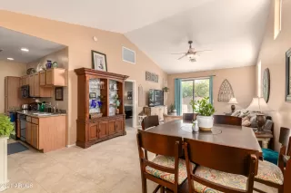 Photo #3: 6280718 Listing