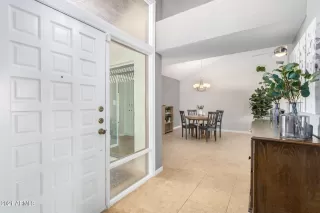 Photo #5: 6280725 Listing