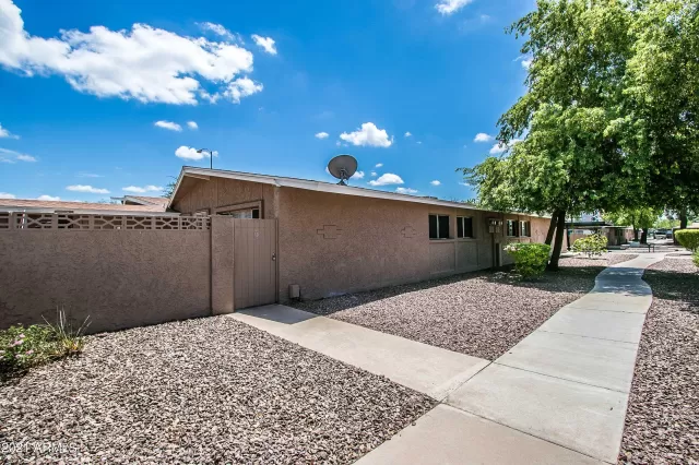 MLS: 6280749 Condo For Sale