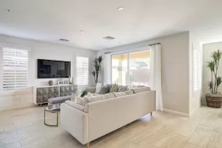 Photo #6: 6280930 Listing