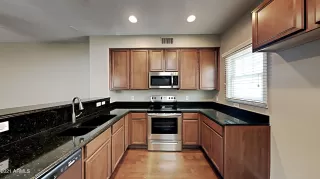 Photo #2: 6280941 Listing