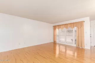 Photo #5: 6281023 Listing 