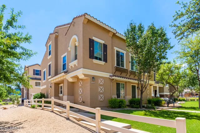 MLS: 6281218 Condo For Sale