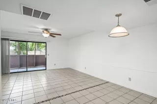 Photo #6: 6281301 Listing