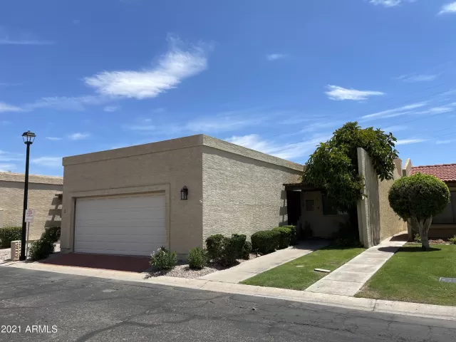 MLS: 6281677 Condo For Sale