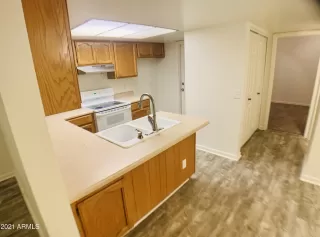 Photo #5: 6281804 Listing 