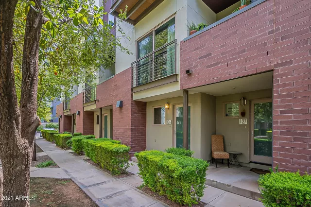 MLS: 6282008 Condo For Sale