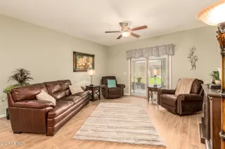 Photo #6: 6282050 Listing