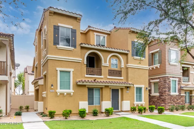 MLS: 6282266 Condo For Sale