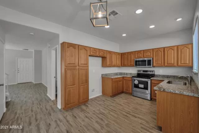 MLS: 6282422 Condo For Sale