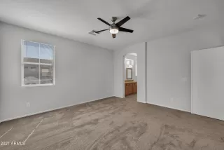 Photo #4: 6282422 Listing