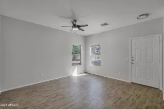 Photo #6: 6282422 Listing