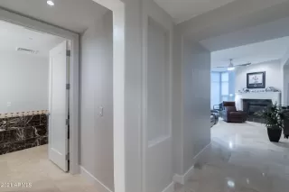 Photo #4: 6282818 Listing