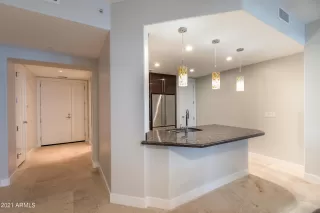 Photo #5: 6282818 Listing