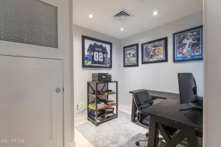 Photo #6: 6282818 Listing