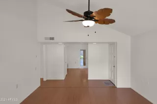 Photo #5: 6282824 Listing 