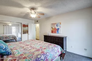 Photo #5: 6282861 Listing