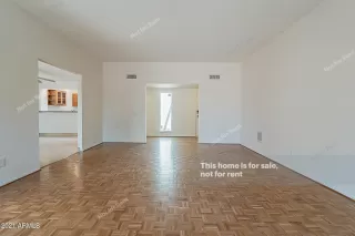 Photo #4: 6282901 Listing