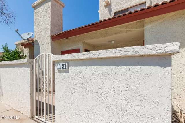 MLS: 6282914 Condo For Sale