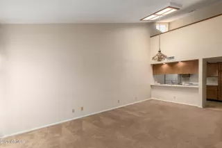 Photo #4: 6282914 Listing