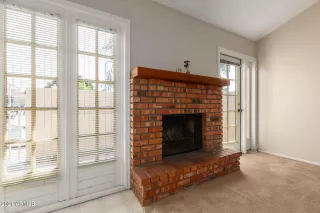 Photo #6: 6282914 Listing