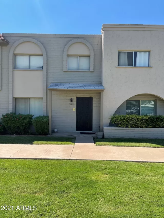 MLS: 6282999 Condo For Sale