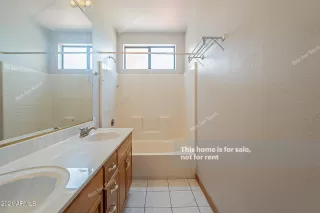 Photo #5: 6283099 Listing