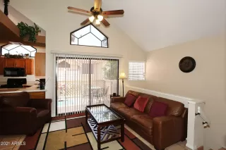 Photo #4: 6283526 Listing 