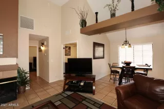 Photo #6: 6283526 Listing 