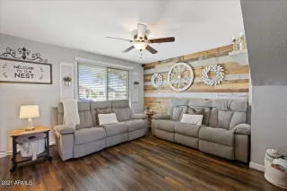 Photo #4: 6283696 Listing