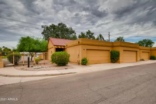 MLS: 6284002 Condo For Sale