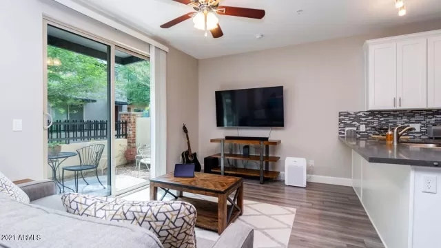 MLS: 6284060 Condo For Sale