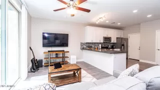 Photo #6: 6284060 Listing