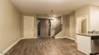 Photo #3: 6284067 Listing 