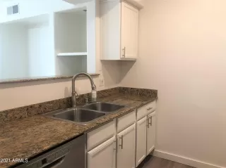 Photo #2: 6284184 Listing