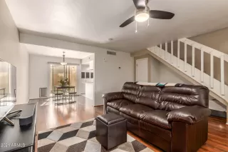 Photo #6: 6284230 Listing 