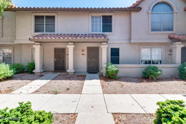 MLS: 6284233 Condo For Sale
