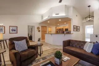 Photo #5: 6284294 Listing