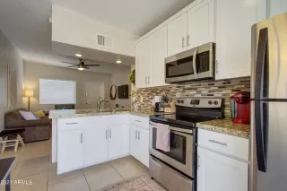 Photo #6: 6284394 Listing