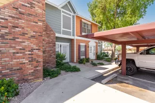 Photo #2: 6284400 Listing