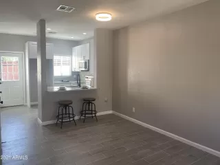 Photo #5: 6284464 Listing 