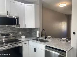 Photo #6: 6284464 Listing 