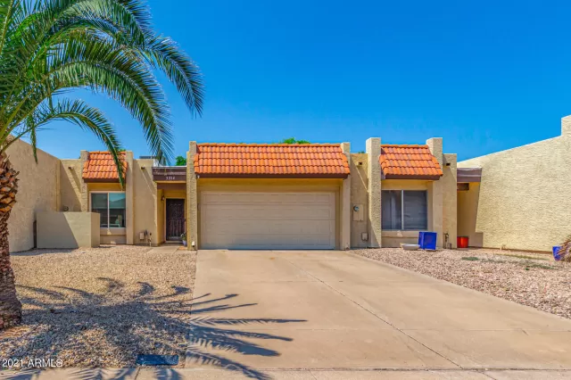 MLS: 6284480 Condo For Sale