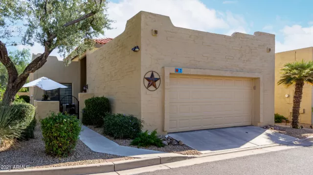 MLS: 6284671 Condo For Sale