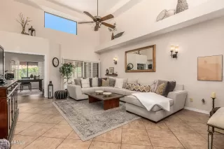 Photo #3: 6284671 Listing