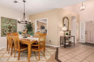 Photo #6: 6284671 Listing