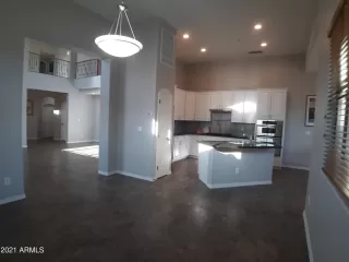 Photo #6: 6284689 Listing