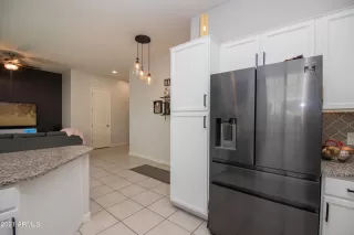 Photo #6: 6284761 Listing